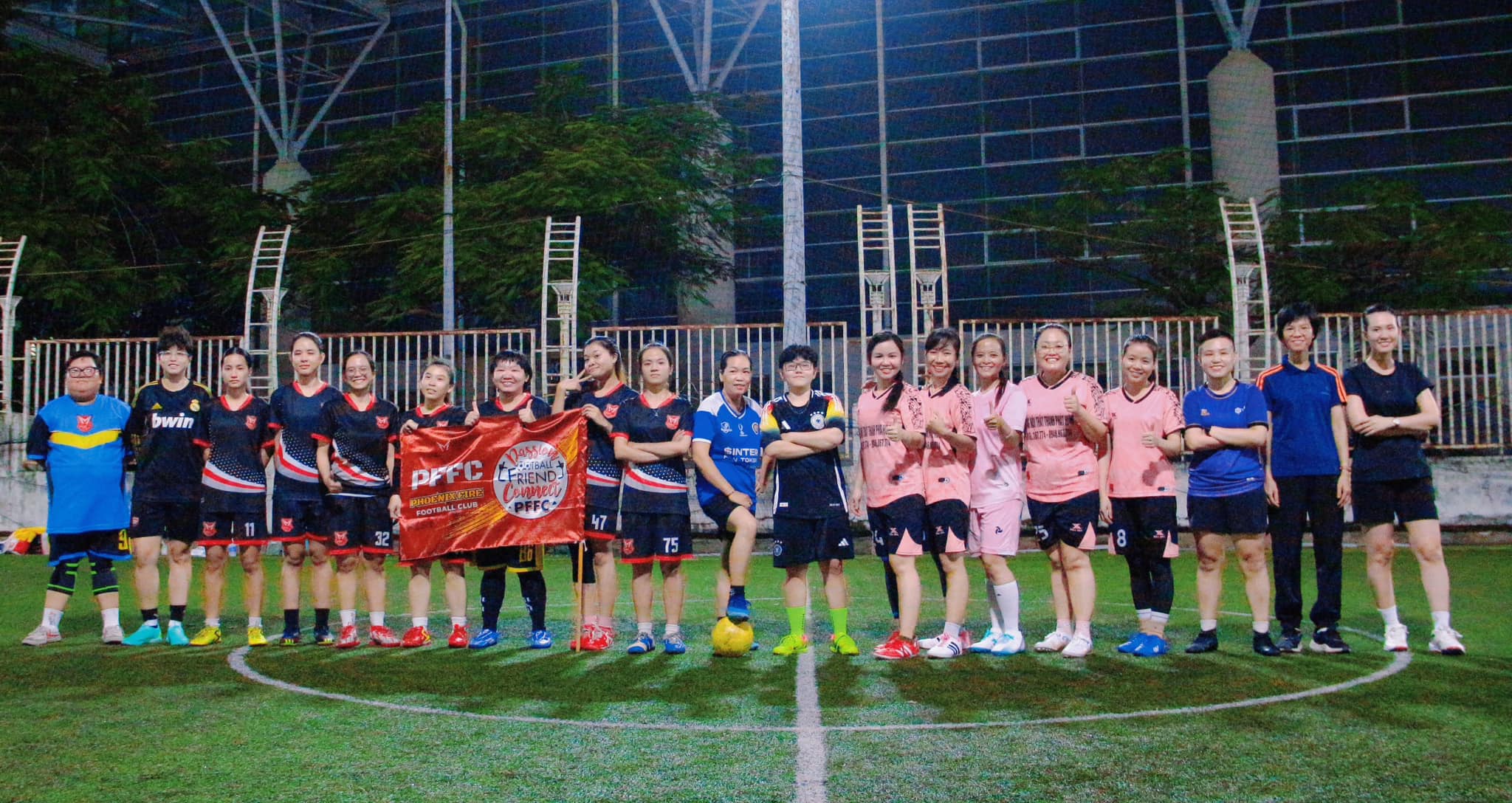 Bóng đá nữ sân 5 pffc giao hữu